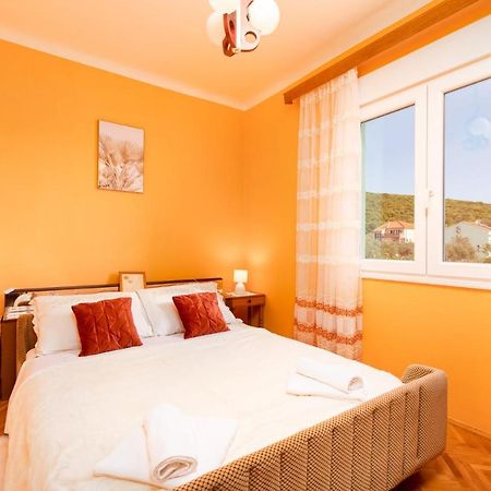 Apartman Tena Punat Exterior foto