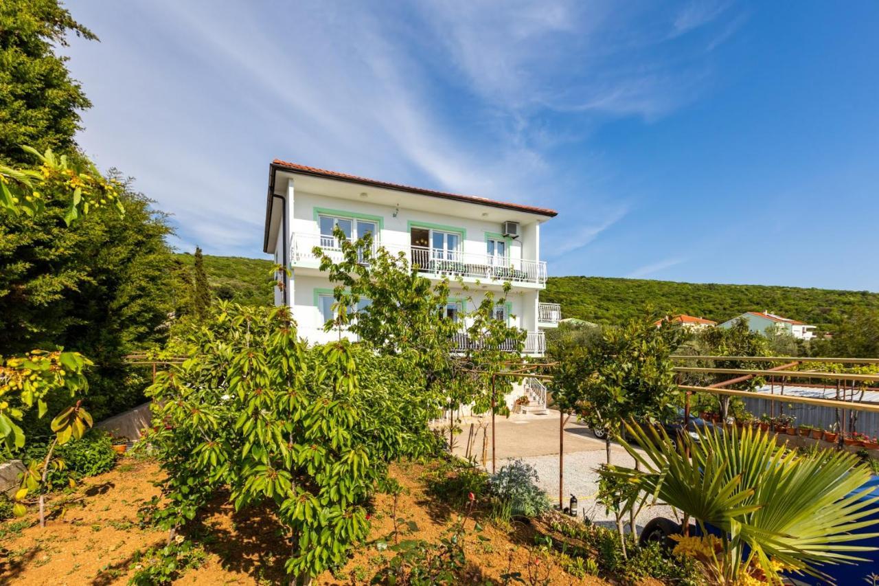 Apartman Tena Punat Exterior foto